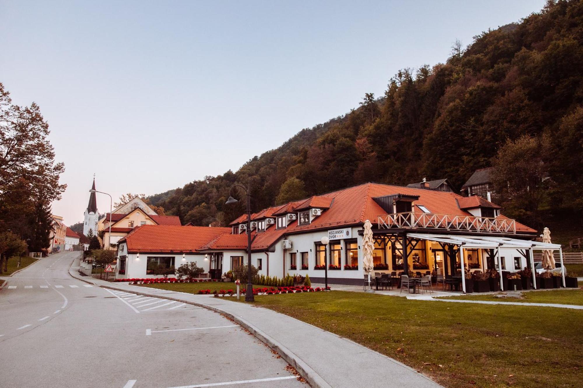 Kozjanski Dvor Podčetrtek Εξωτερικό φωτογραφία